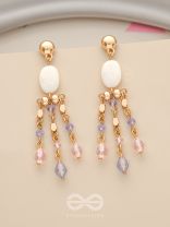 The Dazzling Drizzle- Golden Stone Earrings