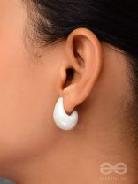 Shining Crescents - Holographic Acrylic Earrings (White)