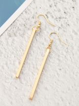 The Simply Elegant Golden Dangling Earrings