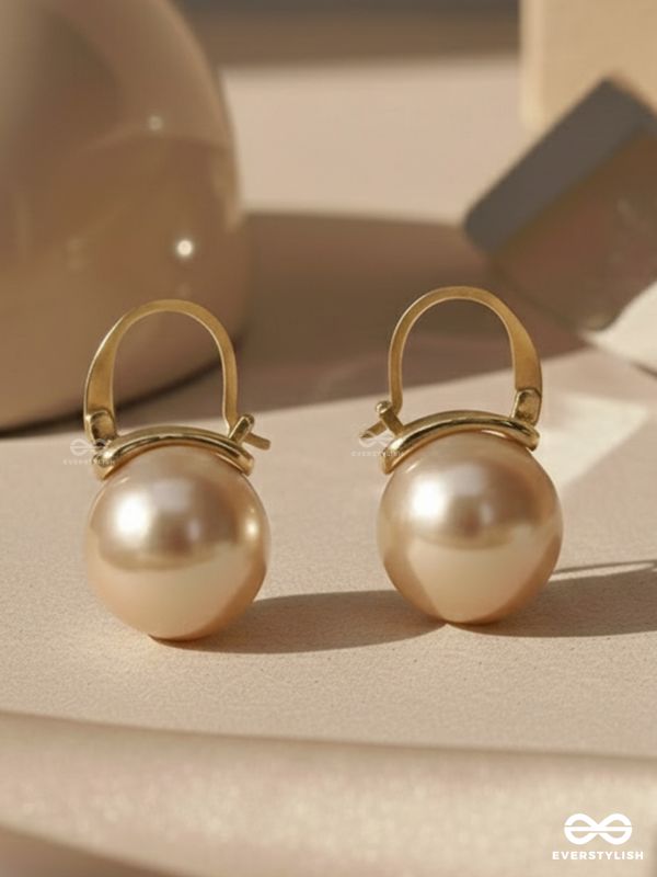 TEARS OF MERMAID- GOLDEN PEARL EARRINGS