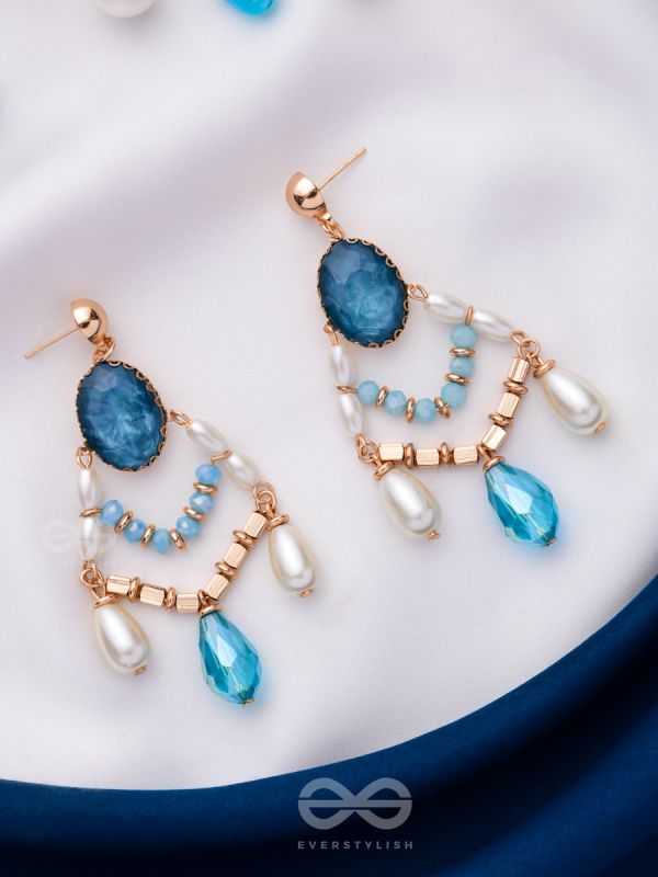 THE FROZEN TEARDROP - STATEMENT DROP EARRINGS
