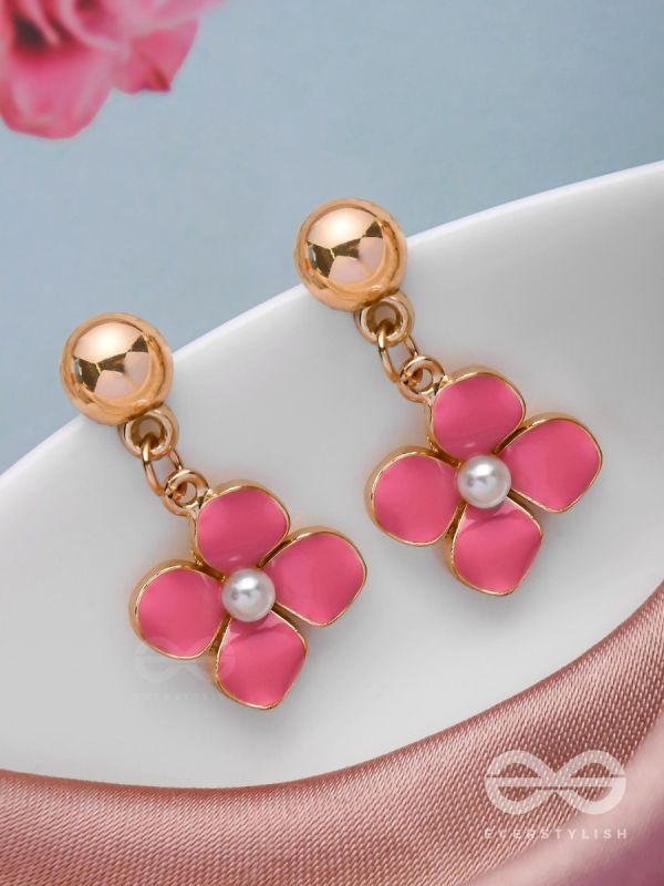 BLOOMLET DELIGHTS - GOLDEN EMBELLISHED EARRINGS