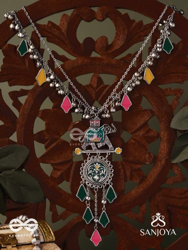 NOMAD SPIRIT – COLORFUL TRIBAL STATEMENT NECKLACE