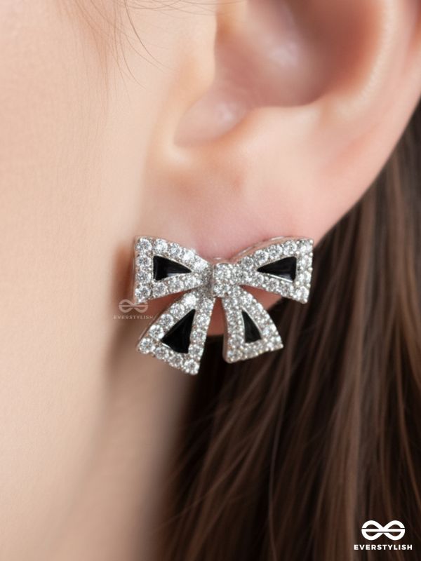 BLING BOWTIE – SHINY BLACK & CRYSTAL BOW STUDS